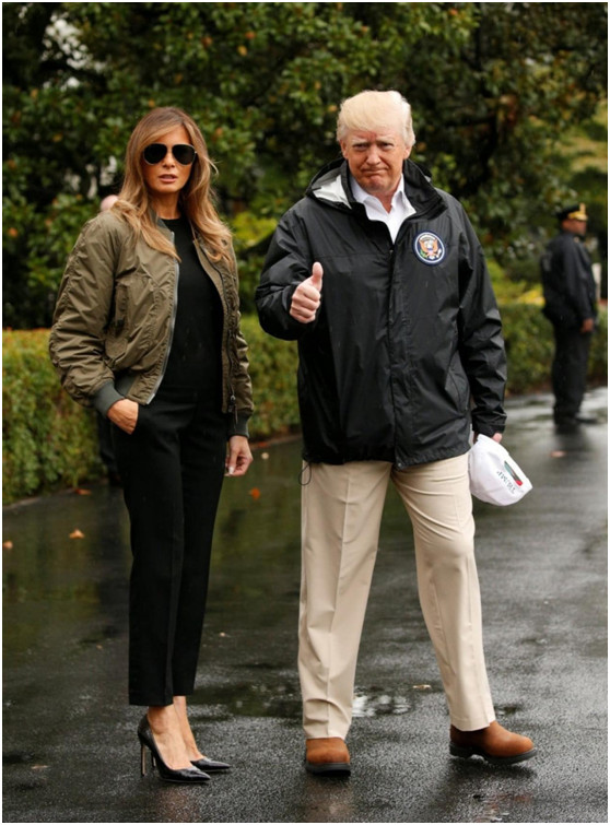 特朗普带老婆视察飓风灾区,第一夫人穿的5英寸高跟鞋却在美国火了! 特朗普带老婆视察飓风灾区,第一夫人穿的5英寸高跟鞋却在美国火了!