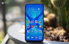 华为、OPPO都要推的“瀑布屏”，要火？