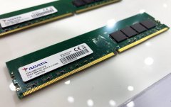 ADATA展示32GB DDR4模块 采用美光16Gb芯片