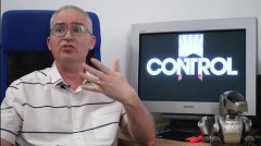 用老旧CRT玩现代游戏啥感觉？不输4K LCD！