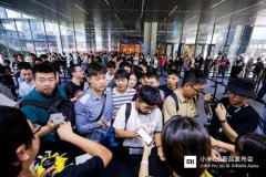 最亲民5G手机和最贵的5G概念机，小米不再“等风来”