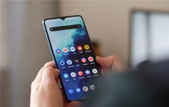 谷歌迫使制造商在Android 10中隐藏自家手势导航