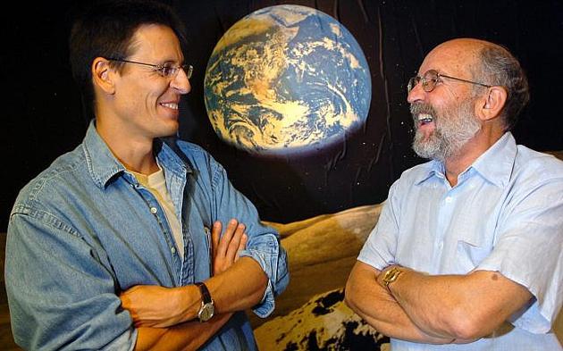 右侧是马约尔，左侧是他的学生奎洛兹