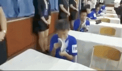 我潜入价值1w4的量子波动速读班，发现复刻一个教育骗局太简单