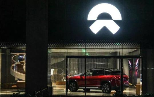 目标价下调至0.9美元，蔚来陷入至暗时刻