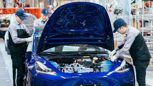 第一辆国产Model3下线，特斯拉要靠中国彻底翻身