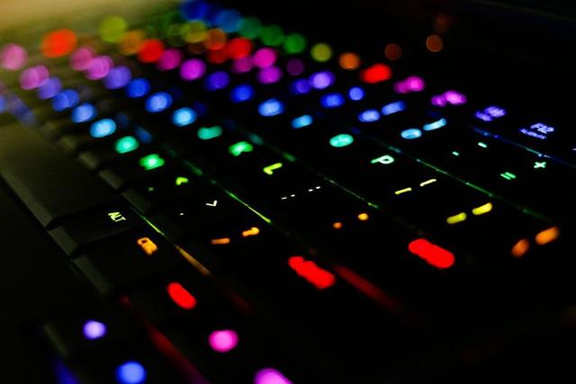 什么叫机皇？这就叫机皇--AW17R5