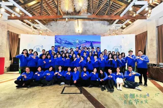 新媒体也面临“用人荒”,听说95前都被嫌弃了!