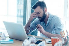 企业危机公关中，如何正确引导情绪