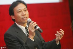 曾今年薪上亿的“打工皇帝＂，却因学历造假，跌落神坛