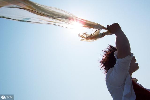 如何做一个引人关注的社交电商人