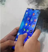 小米CC9 Pro真机正面照曝光，可能和你想的不太一样