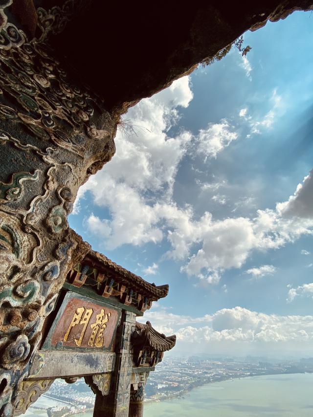 如何拍出刷爆社交平台的城市照？iPhone 获奖摄影师告诉你