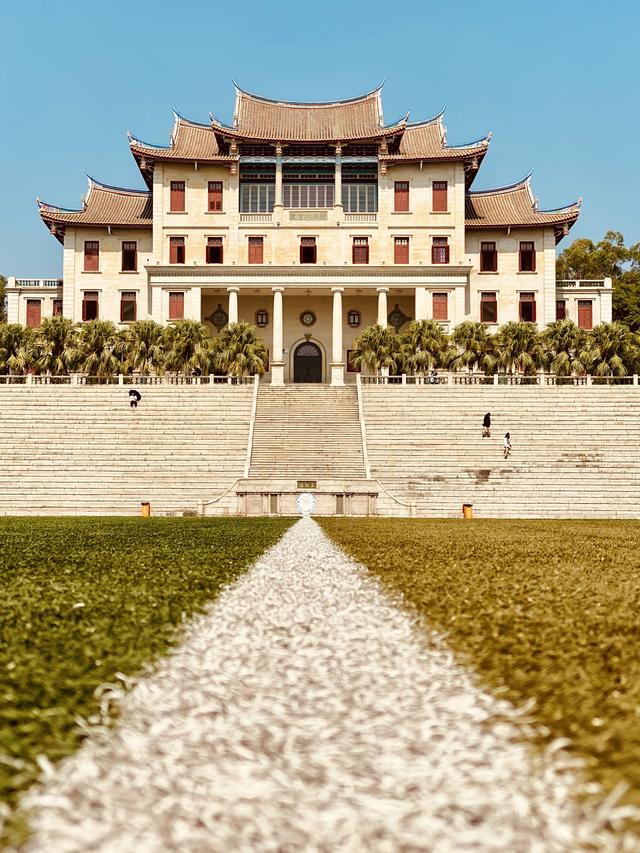 如何拍出刷爆社交平台的城市照？iPhone 获奖摄影师告诉你