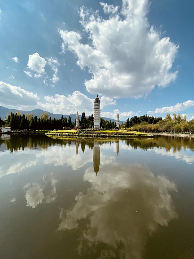 如何拍出刷爆社交平台的城市照？iPhone 获奖摄影师告诉你