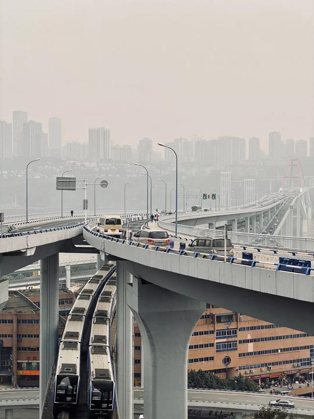 如何拍出刷爆社交平台的城市照？iPhone 获奖摄影师告诉你