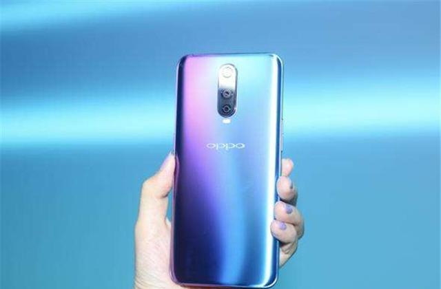 目前全面屏手机市场，这4款手机值得入手，哪款让你心动呢？