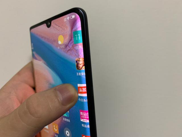 DXO世界第一的代价，小米CC9 Pro全面评测：成也萧何，败也萧何