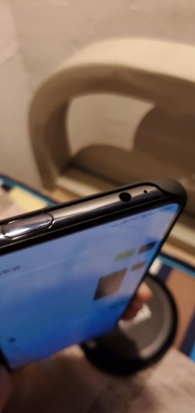 新手机到了，是否要贴膜带保护壳呢？