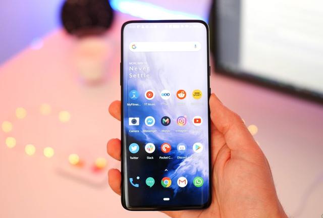 不懂手机买苹果，半懂手机买华为？其实懂手机的人会选这三款