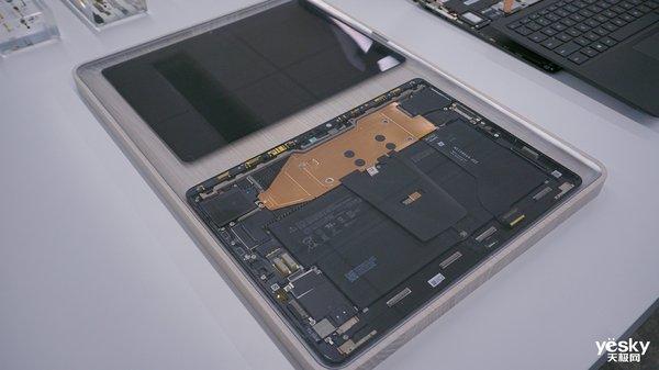 微软Surface Pro X上手体验：这些设计妙啊