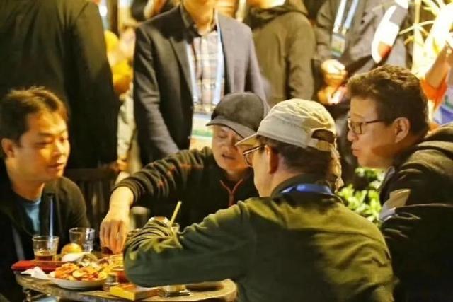 曾嘲讽马云！互联网初代巨头张朝阳学起了腾讯：搜狐崛起来得及