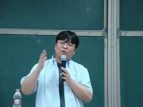 罗永浩的创业课：为什么互联网公司起名喜欢用动物？