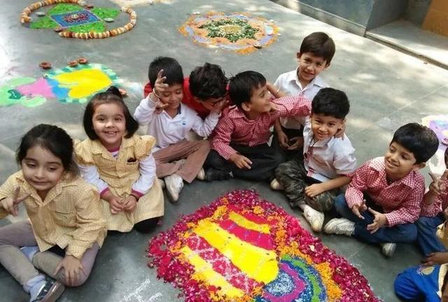 印度的教育那么烂，为什么印度裔ceo可以统治硅谷？