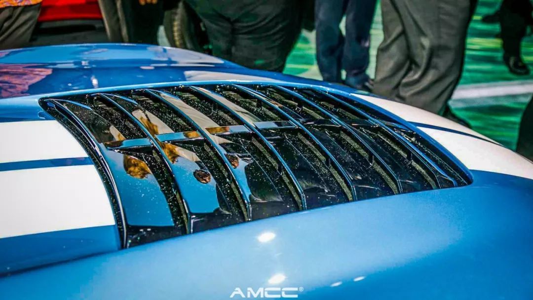 点击进入看图评论