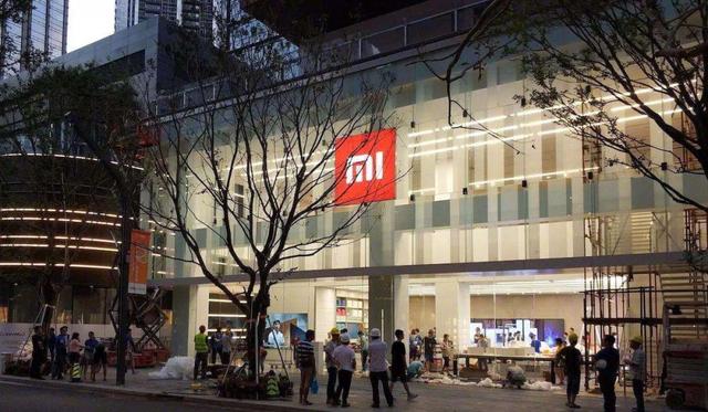 中国区再次换帅！市值蒸发1500多亿，出货量降3成，小米怎么了？