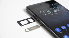 为什么有人要带着两个手机，看完安卓用户嘲笑苹果用户后我明白了