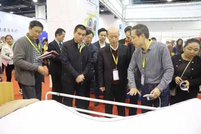 智慧养老原来是这个样子，每个贴心的子女都该去看看