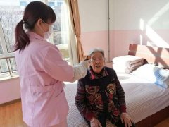 开发区5家养老机构全部实行全封闭管理，工作人员吃住在院