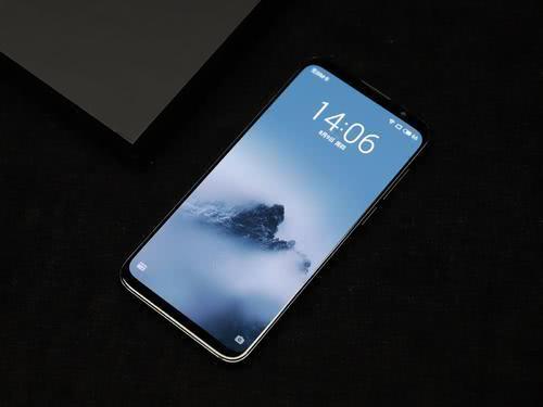 魅族17这是要一鸣惊人啊？魅族16彻底沦为百元机