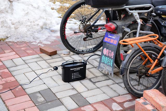 小米70迈充气泵：老司机封它为"最实用车品"？总结有3大原因