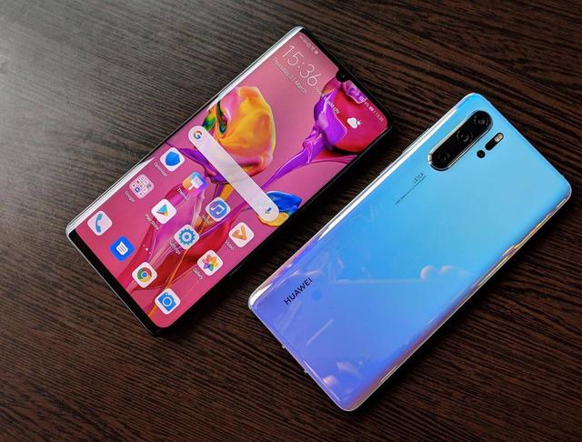 抛弃iPhone选择华为的，通常是这三类人，看看有你吗？