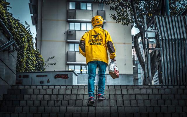 美团大发战“疫”财，入驻商户佣金率创新高，赚19亿不如亏千亿