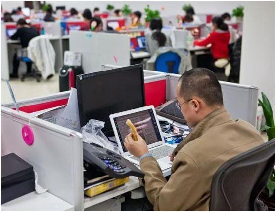 美团大发战“疫”财，入驻商户佣金率创新高，赚19亿不如亏千亿