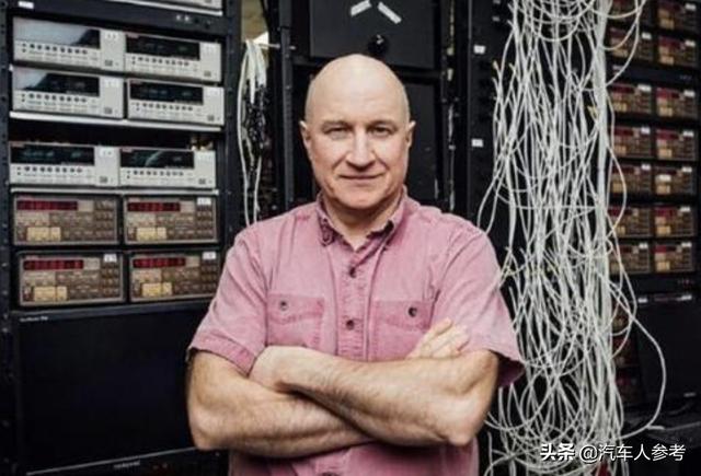 特斯拉屠杀2.0，自制电池，一步步打掉成本“底裤”