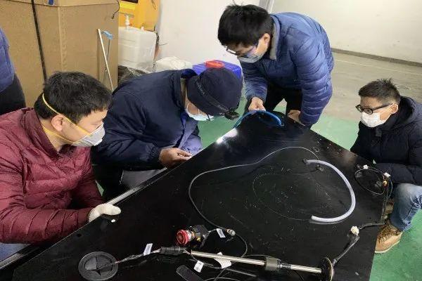 战“疫”黑科技！能清扫，会消毒，“蜗小白”正式上岗！