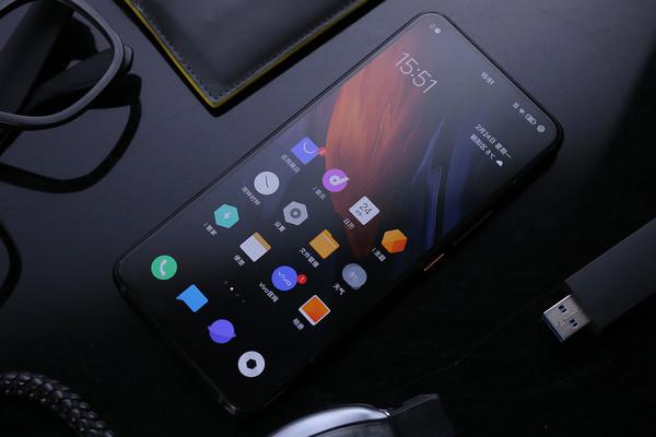 2020年哪些旗舰不能错过？换机里面的学问可大着呢