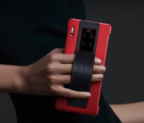 黄牛失算了，屯了一批Mate30保时捷，结果现在亏本卖