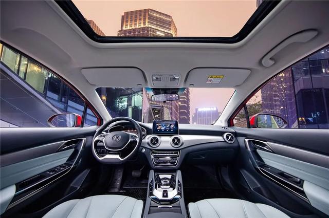 北汽新能源EU5,续航501km吗,去年卖了111125辆