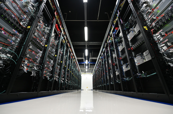 图:百度阳泉云计算中心一期AI计算集群