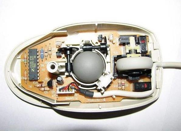 这是名副其实的机械鼠标