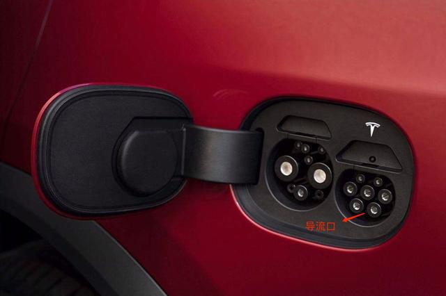 听说你的特斯拉还能当船用，车主坐海里钓鱼可还行？