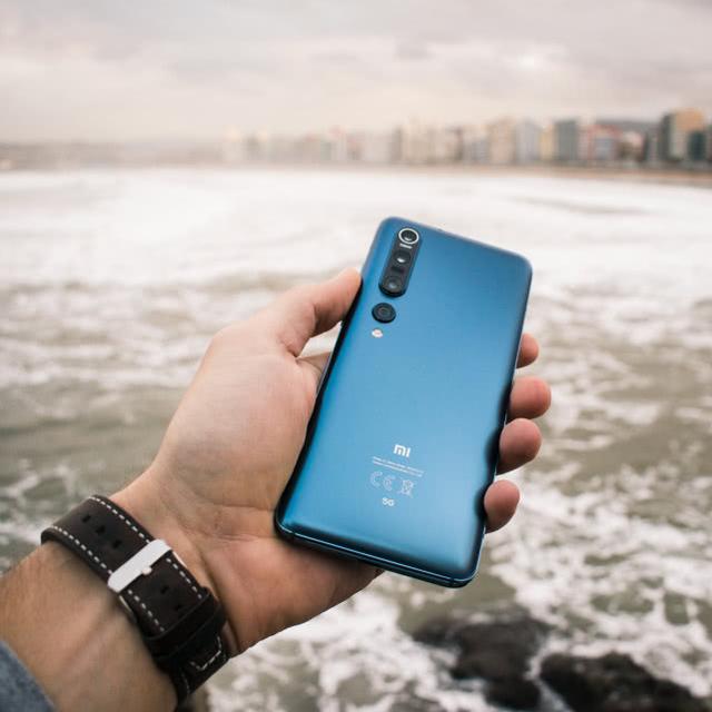 华为Mate30系列4G版内忧外患，余承东只能这样应对