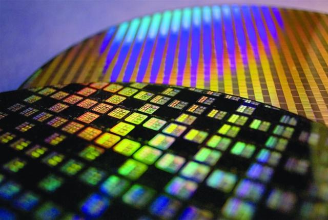 龙芯5000处理器将采用12nm工艺，主频2.5GHz以上