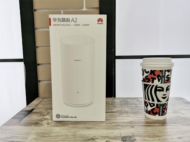 华为路由器A2：信号满满，一碰连网！这样的路由你值得有用