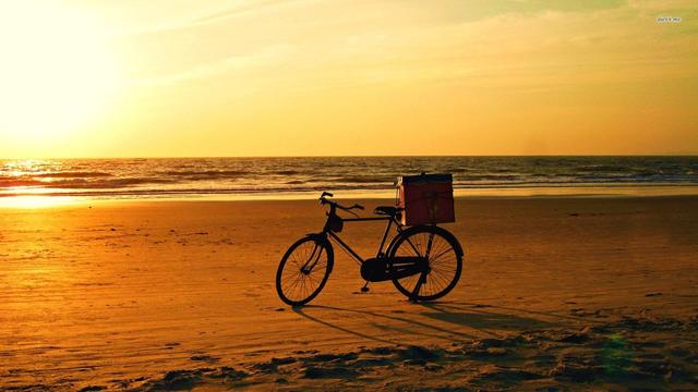 手机江湖恩怨史，华为苹果，霸主宝座将花落谁家？